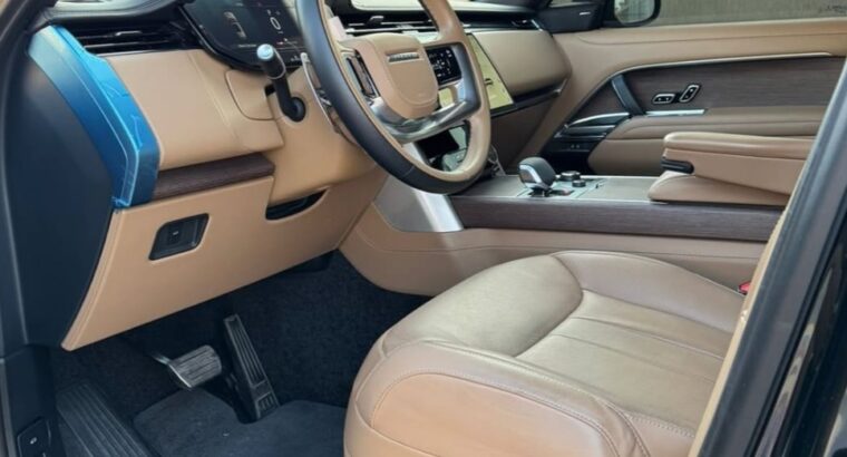 Range Rover vouge HSE 2023 Gcc for sale