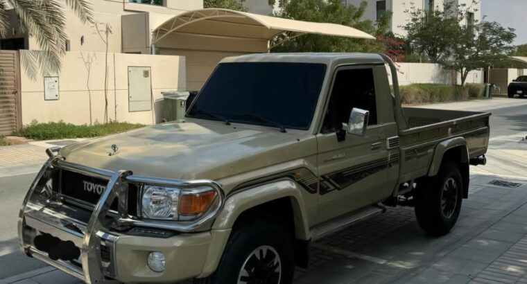 Toyota Land cruiser pick up 2013 for sale