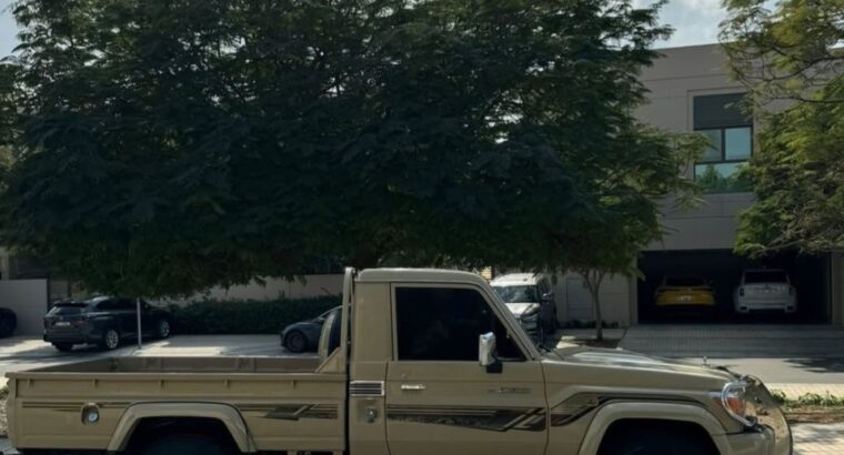 Toyota Land cruiser pick up 2013 for sale