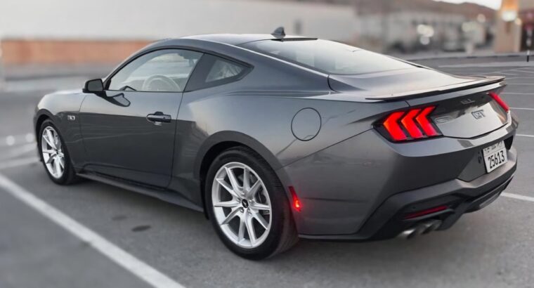 Ford Mustang GT 5.0L 2024 USA imported