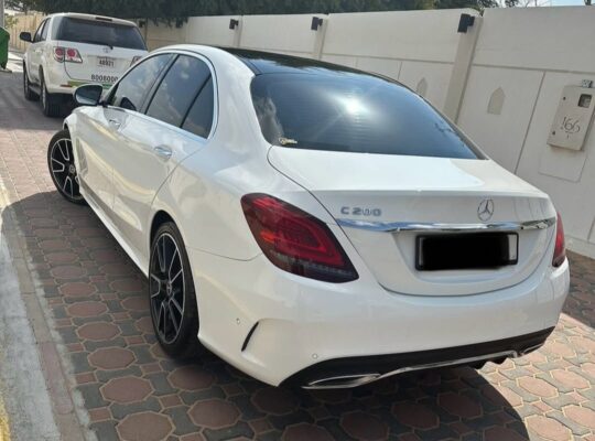 Mercedes C200 full option 2020 Gcc for sale