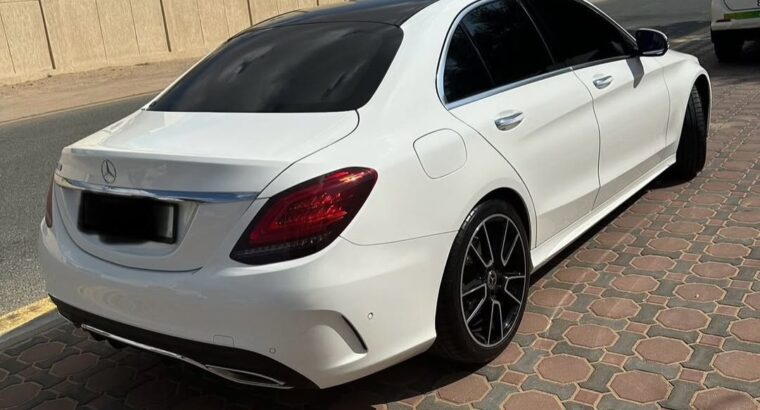 Mercedes C200 full option 2020 Gcc for sale