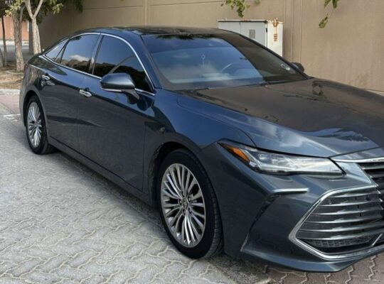 Toyota Avalon limited 2022 Gcc full option