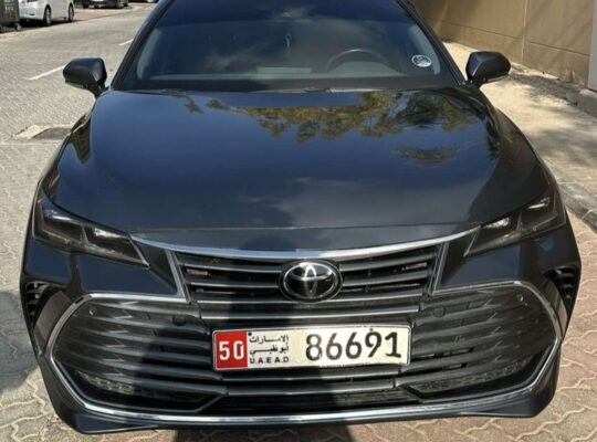 Toyota Avalon limited 2022 Gcc full option