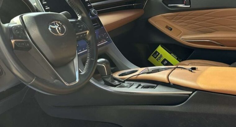 Toyota Avalon limited 2022 Gcc full option