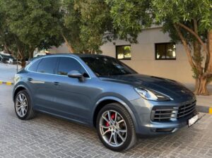 Porsche Cayenne S full option 2019 Gcc