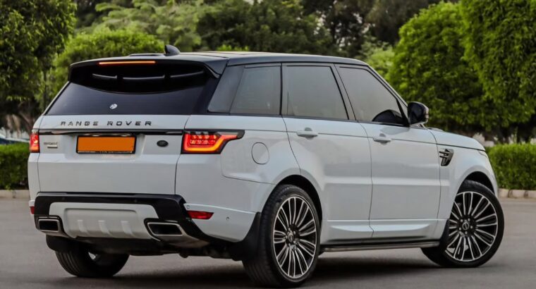 Range Rover sport 2018 Gcc full option for sale