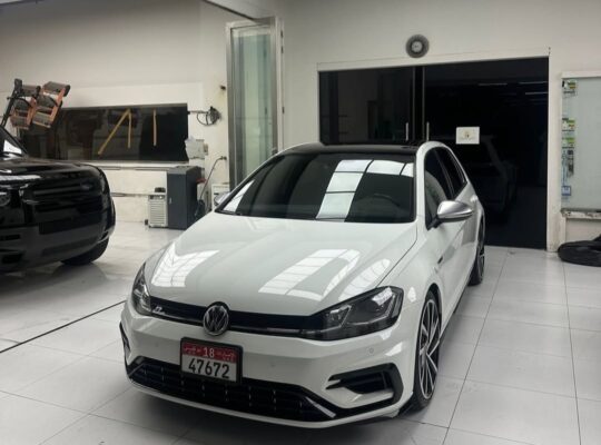 Volkswagen Golf R MK7 full option 2019 Gcc