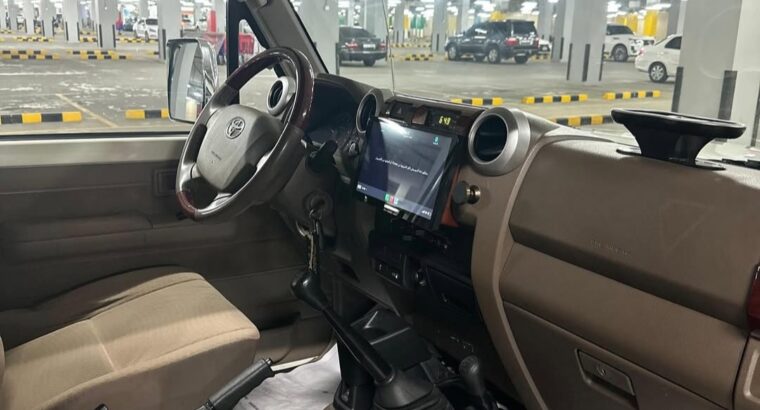 Toyota Land cruiser pick up 2018