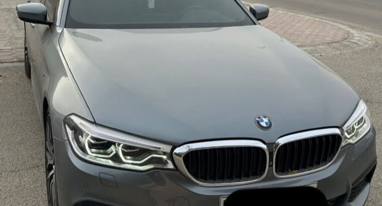 BMW 530i full option 2018 Gcc for sale