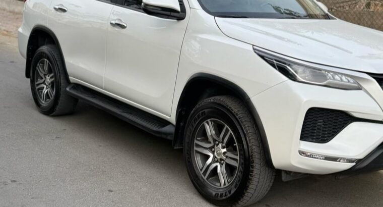 Toyota Fortuner EXR 2023 Gcc full option for sale