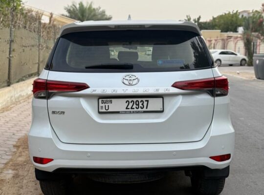 Toyota Fortuner EXR 2023 Gcc full option for sale