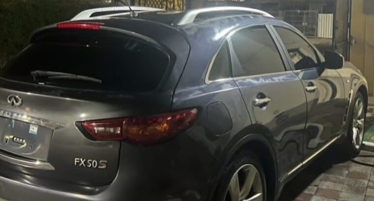 Infiniti FX50s full option 2009 Gcc for sale