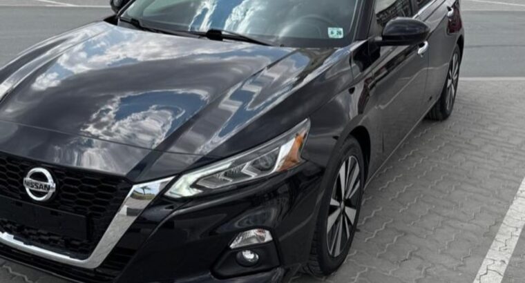 Nissan Altima SV 2021 USA imported