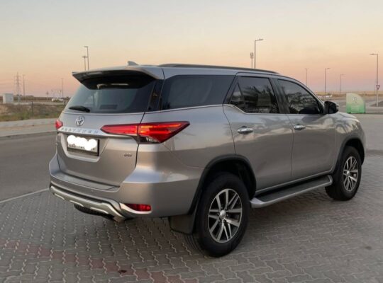 Toyota Fortuner VXR 2019 Gcc for sale