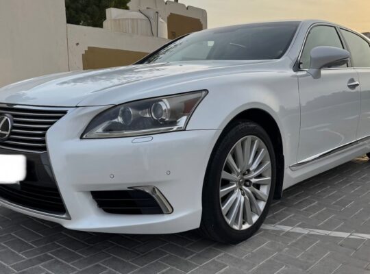 Lexus Ls460L full option 2015 Gcc for sale