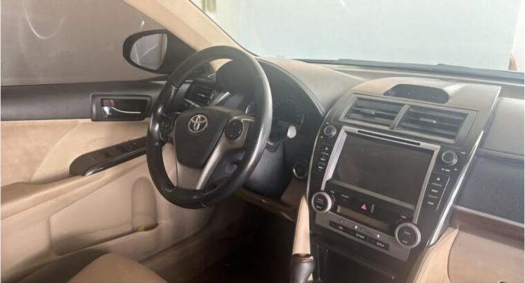 Toyota Camry 2014 mid option Gcc for sale