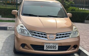 Nissan Tiida Hatchback 2009 Gcc for sale