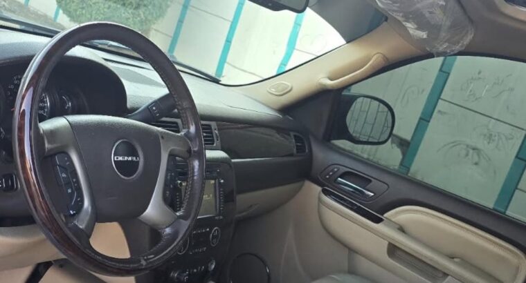Gmc Youkon Denali 2014 Gcc for sale