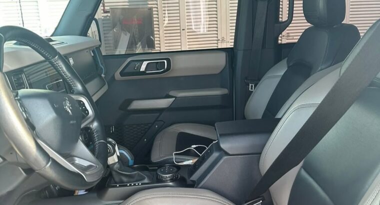 Ford bronco wild truck 2021 Gcc full option