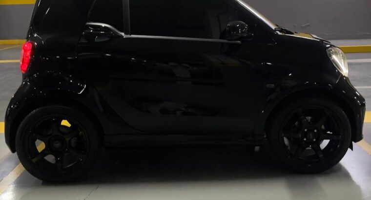 Smart 2016 fully loaded in perfect condition
