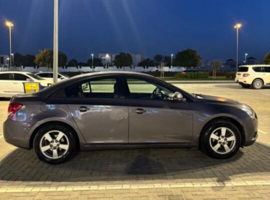 Chevrolet cruz LS 2012 Gcc for sale