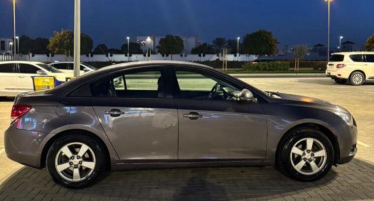 Chevrolet cruz LS 2012 Gcc for sale
