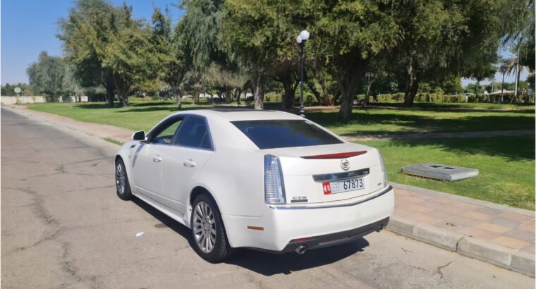 Cadillac CTS full option 2013 Gcc for sale