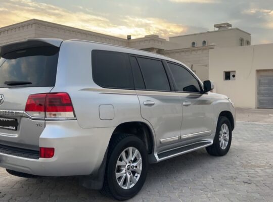 Toyota Land cruiser GXR 2016 Gcc for sale