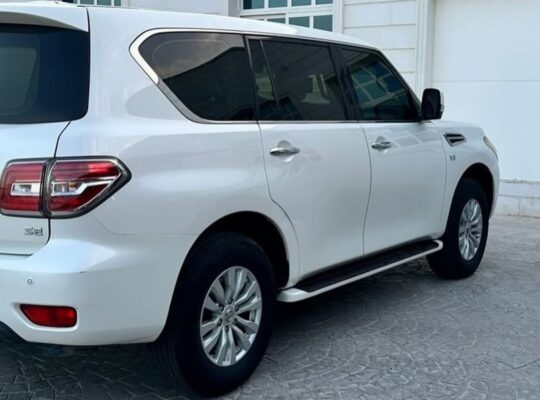 Nissan patrol 2014 SE Gcc in good condition