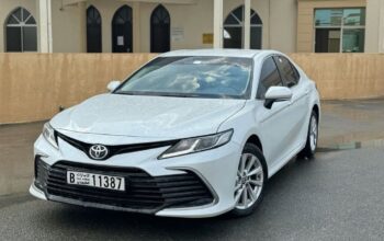 Toyota Camry LE full option 2023 Gcc