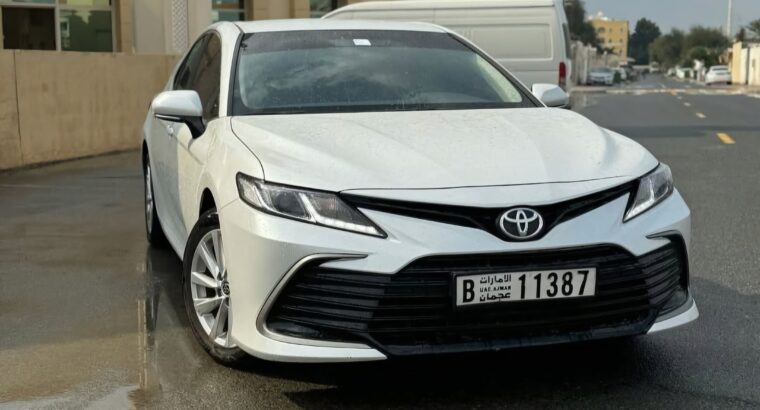 Toyota Camry LE full option 2023 Gcc