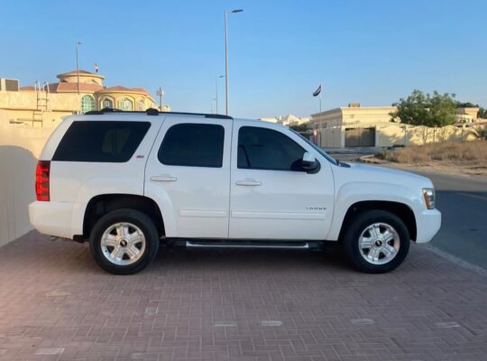 Chevrolet Tahoe Z71 2013 Gcc for sale