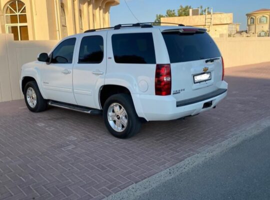 Chevrolet Tahoe Z71 2013 Gcc for sale