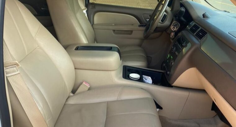Chevrolet Tahoe Z71 2013 Gcc for sale