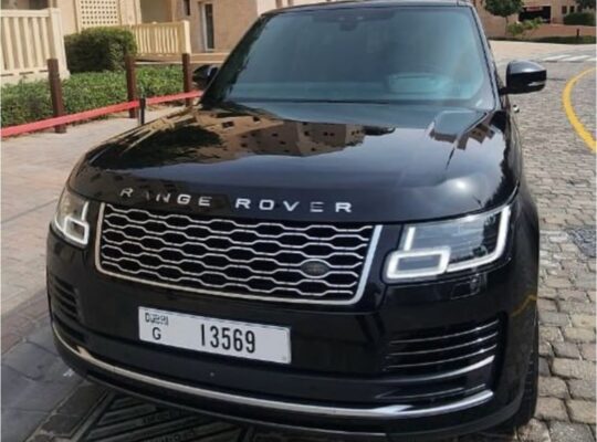 Range Rover vouge SE 2018 Gcc for sale