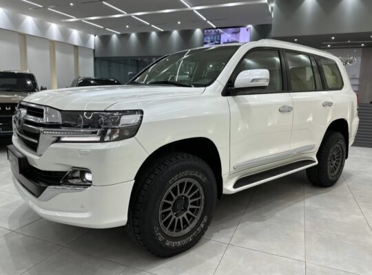 Toyota Land cruiser GXR Touring 2019 for sale