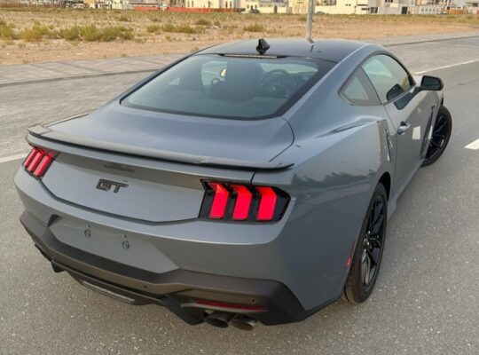 Ford Mustang GT full option 5.0L USA imported 2024