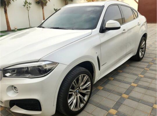 BMW X6 performance 2017 fully loaded Gcc