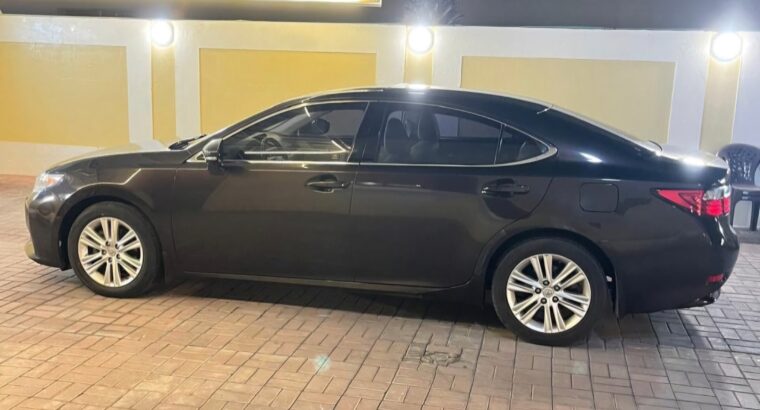 Lexus Es250 Gcc 2013 for sale