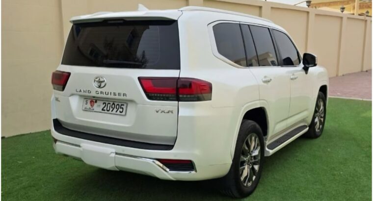 Toyota Land cruiser VXR 2022 full option Gcc