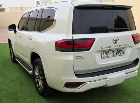 Toyota Land cruiser VXR 2022 full option Gcc