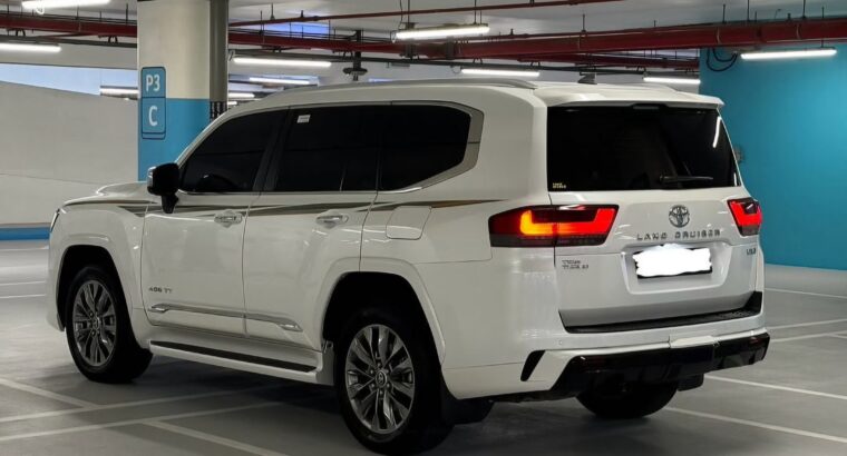 Toyota Land cruiser VXR twin turbo 2023 Gcc