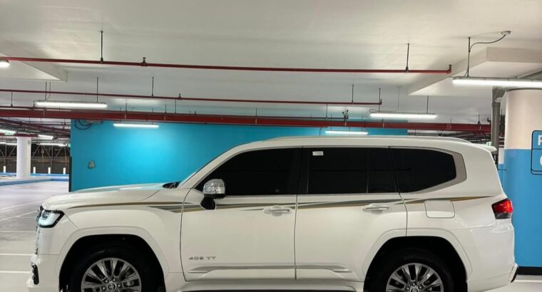 Toyota Land cruiser VXR twin turbo 2023 Gcc