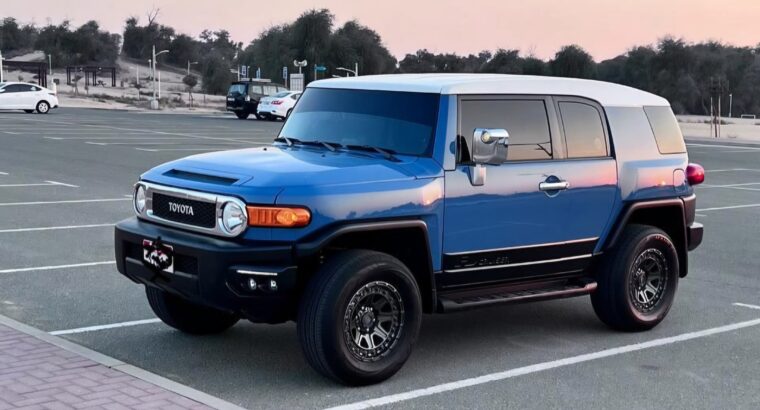 Toyota Fj cruiser 2012 Gcc in good condition