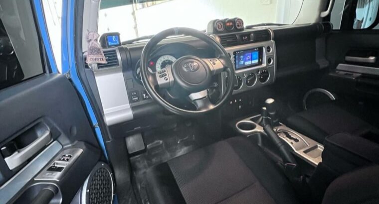 Toyota Fj cruiser 2012 Gcc in good condition