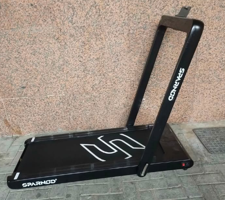 Sparnod treadmill like new for sale