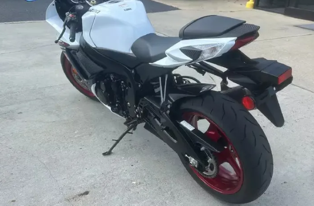 Suzuki GSXR 2019 in perfect condition for sale