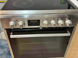 Whirlpool electric cooker oven for sale