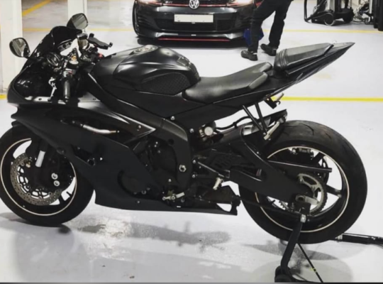 YAMAHA R6 – 2013 MATTE BLACK FOR SALE